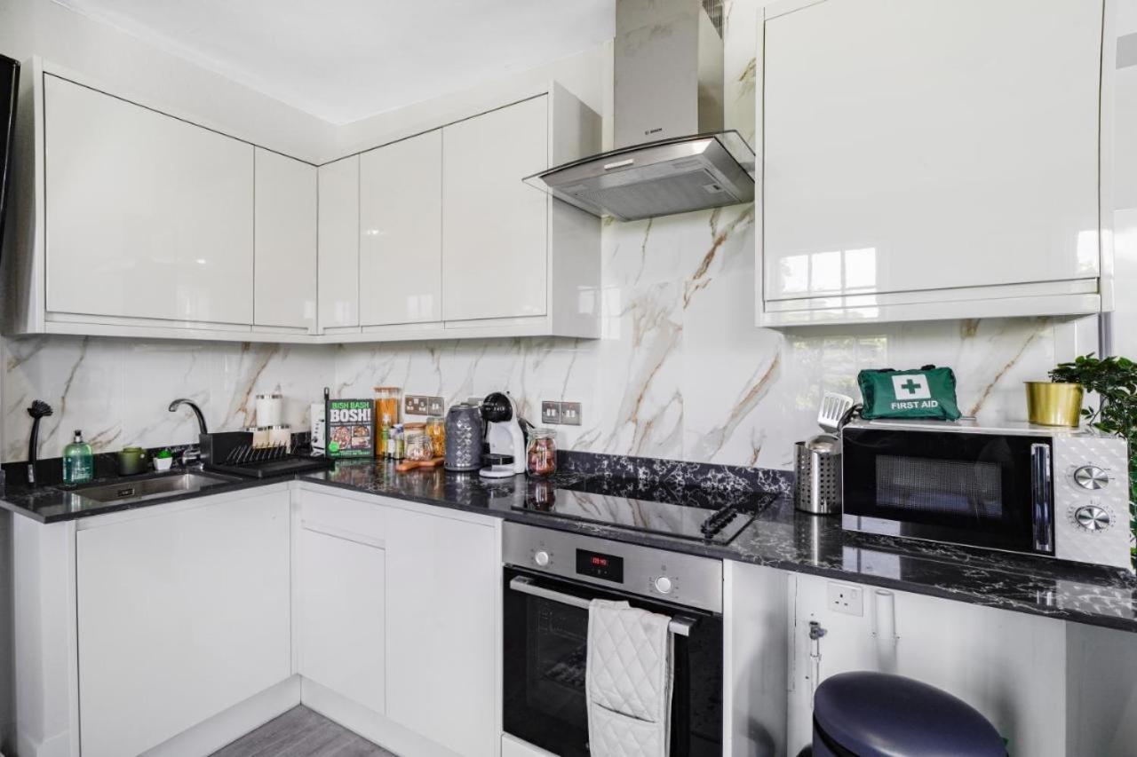 Fantastic London, Chiswick With Free Parking * Londra