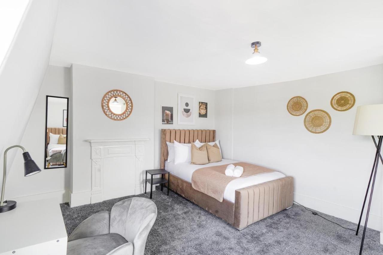 Fantastic London, Chiswick With Free Parking